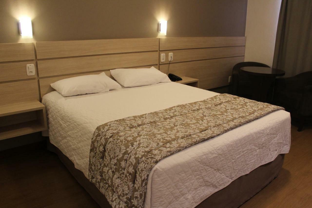 Executivos Hotel 크루스 알타 외부 사진
