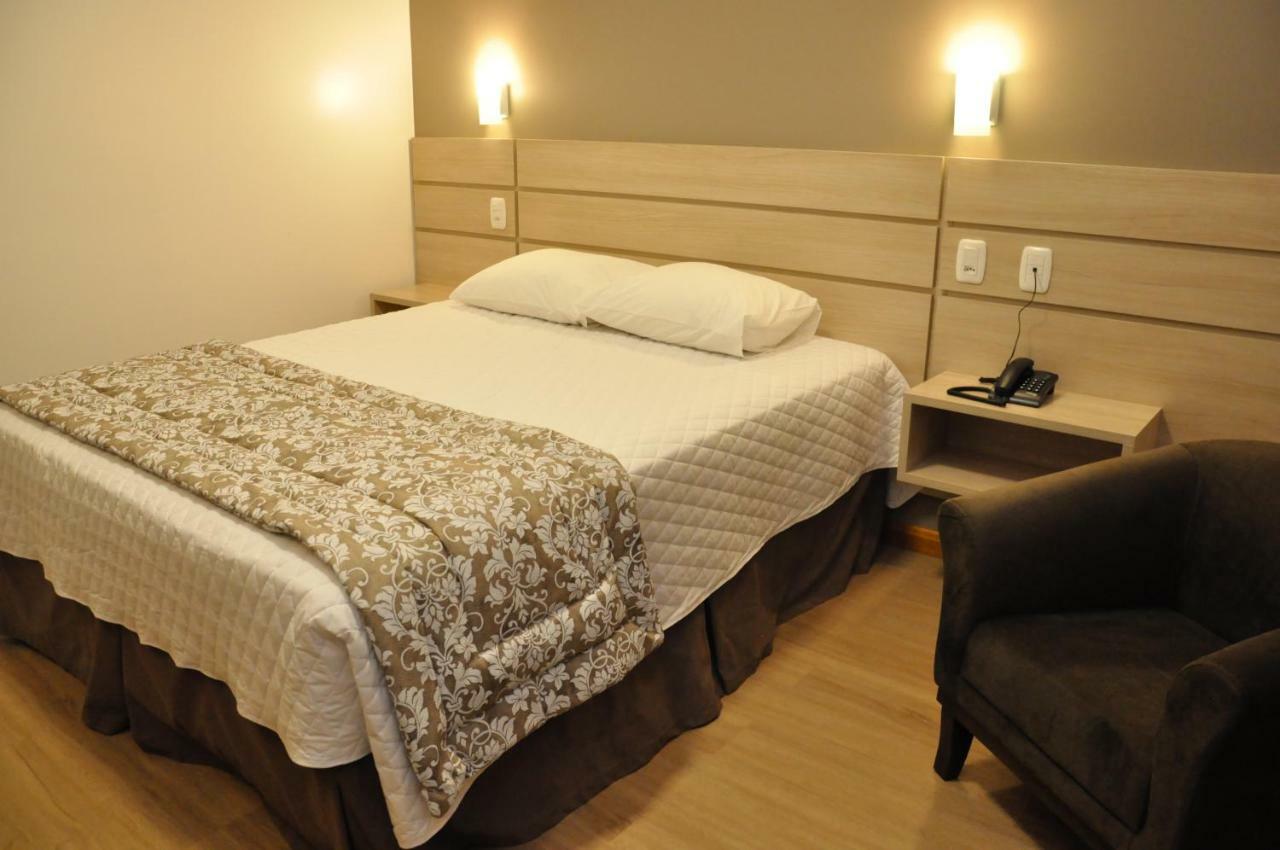 Executivos Hotel 크루스 알타 외부 사진