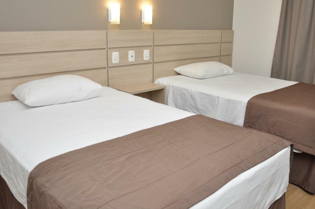 Executivos Hotel 크루스 알타 외부 사진